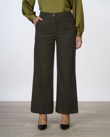 Pantaloni a gamba larga verde militare