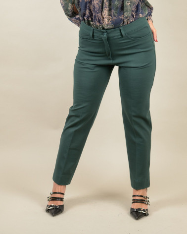 Pantaloni dritti in punto Milano