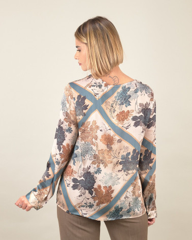 Blusa in fantasia Garden con volant