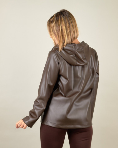 Giacca effetto pelle con cappuccio