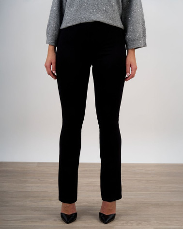 Pantaloni bootcut in punto Milano