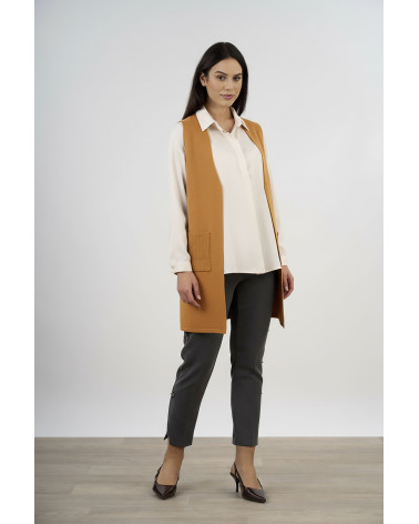 Gilet lungo in maglia con tasche